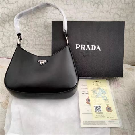 Bolsa Prada Cleo .